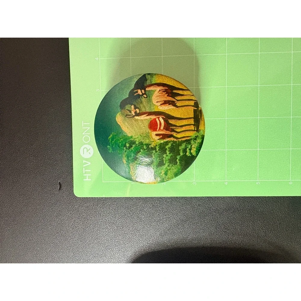 Vintage Hand Painted Wooden Trinket Box Llama Folk‎ Art Mountain Scene Round Lid